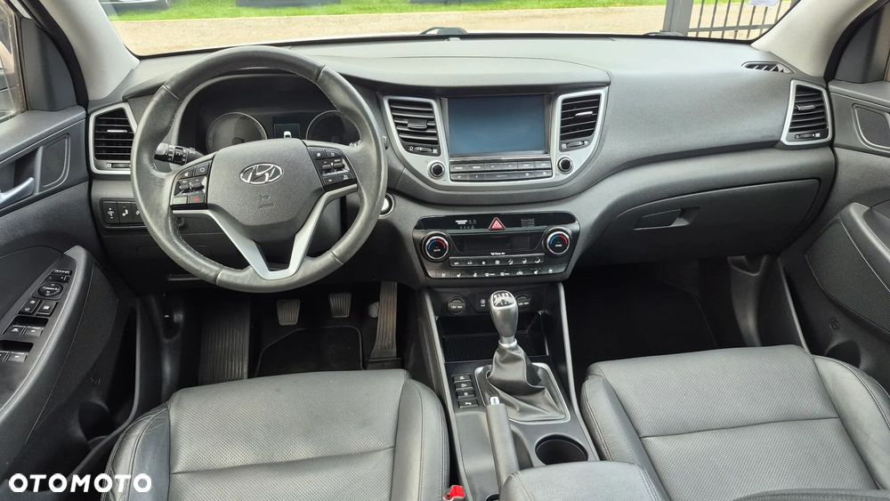 Hyundai Tucson - 34