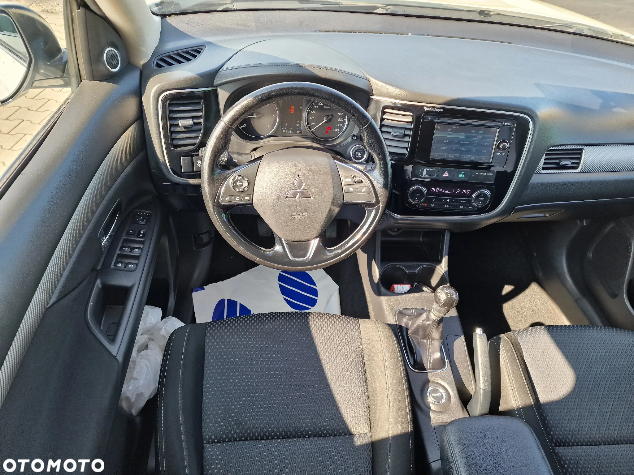 Mitsubishi Outlander 2.2 DID Intense + 4WD - 23
