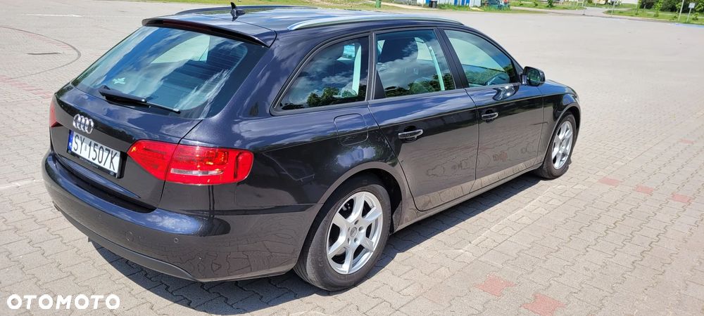 Audi A4 Avant 2.0 TDI - 15