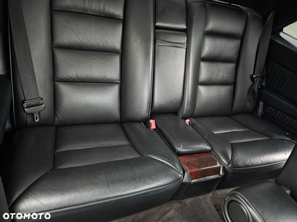 Mercedes-Benz W124 (1984-1993) - 23