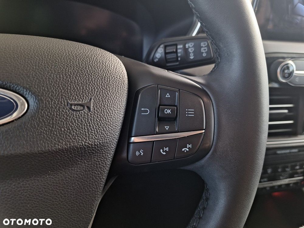 Ford Kuga 2.0 EcoBlue AWD Titanium X - 37