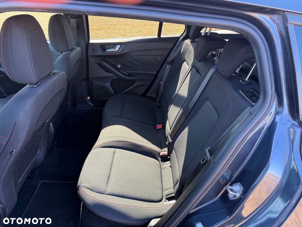 Ford Focus 1.5 EcoBoost STart-Stopp-System ST-LINE - 16