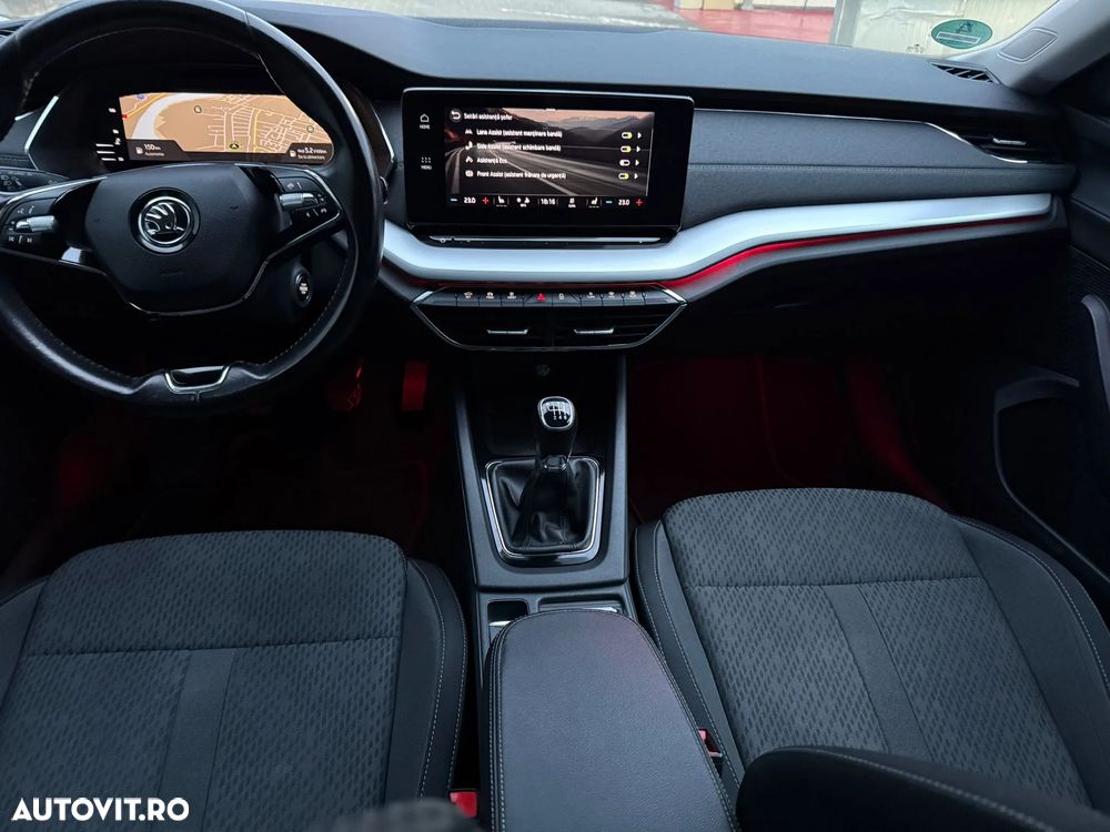 Skoda Octavia 2.0 TDI Premium Edition - 18