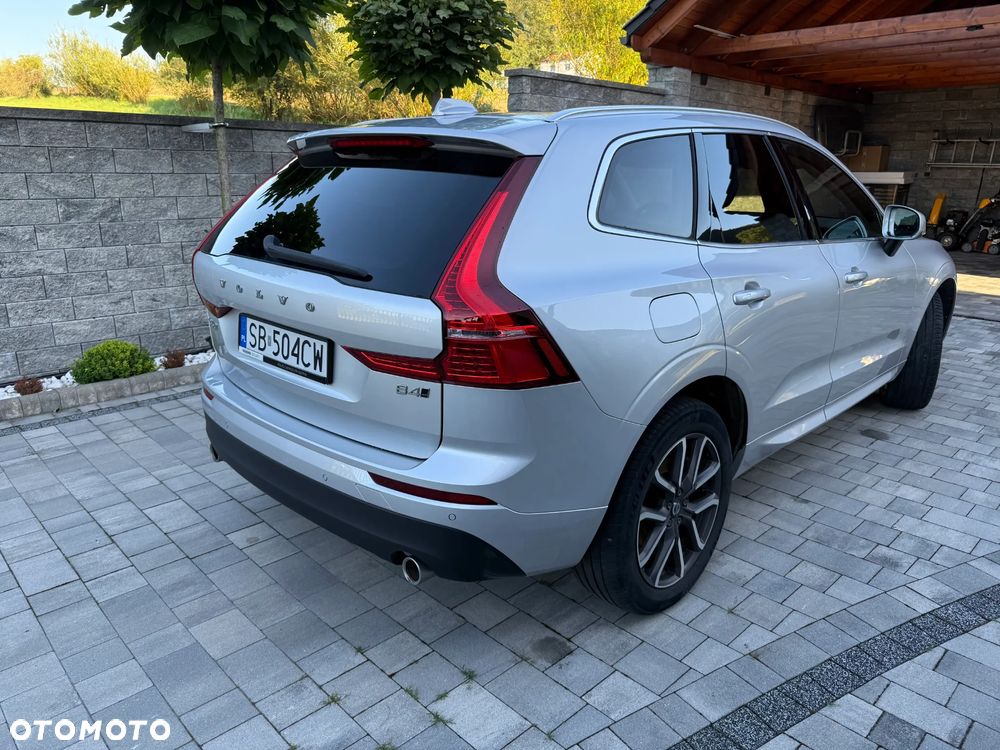 Volvo XC 60 D4 Momentum Pro - 2