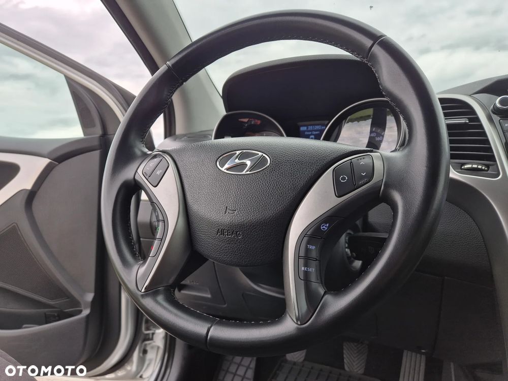 Hyundai i30 1.6 CRDi Comfort - 22