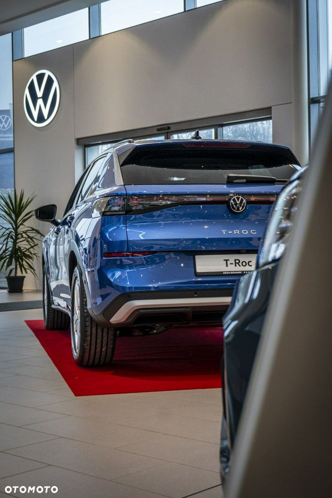 Volkswagen T-Roc - 10