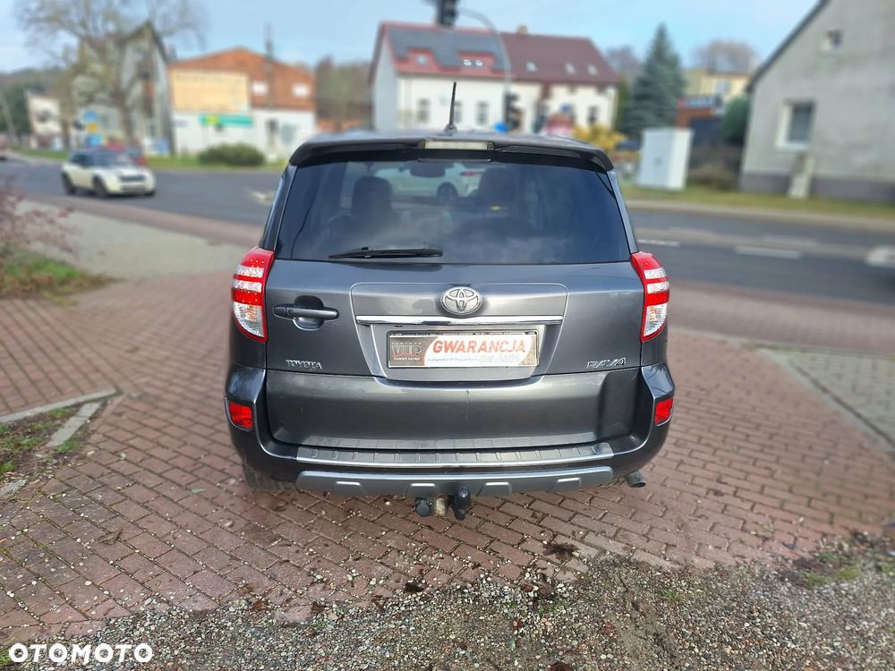 Toyota RAV4 2.2 D-4D 4x4 Comfort - 11