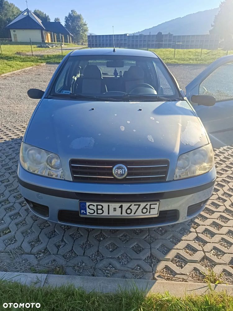 Fiat Punto 2005 photo 2