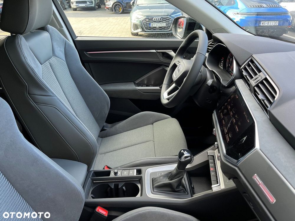 Audi Q3 - 21
