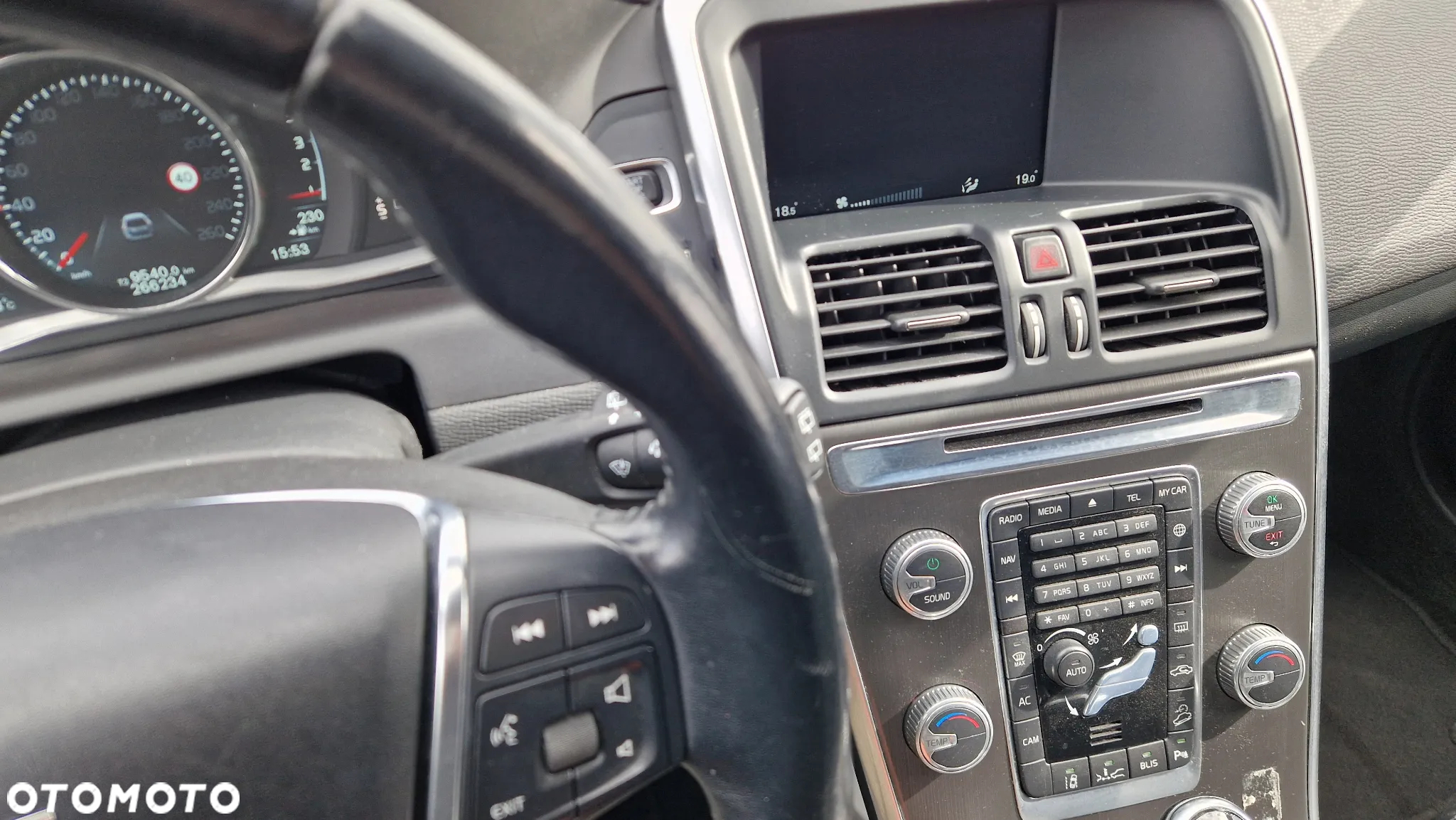 Volvo XC 60 - 15