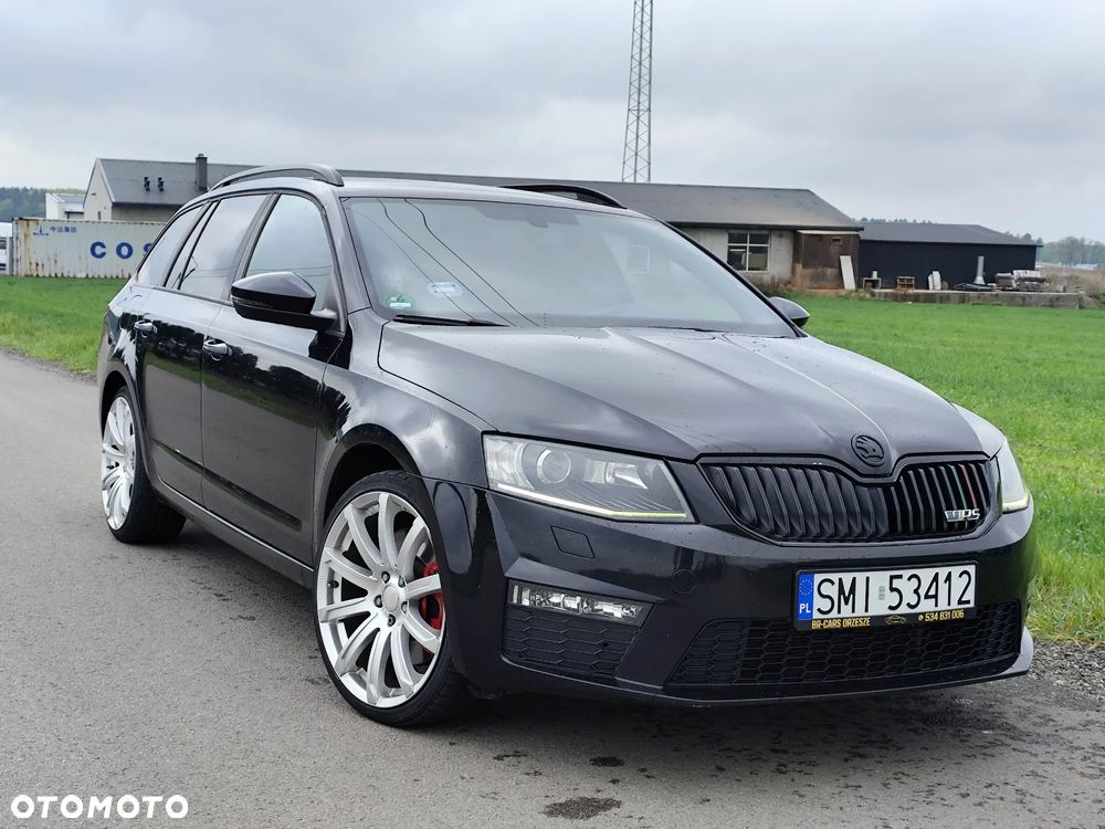 Skoda Octavia 2.0 TDI DSG RS - 18