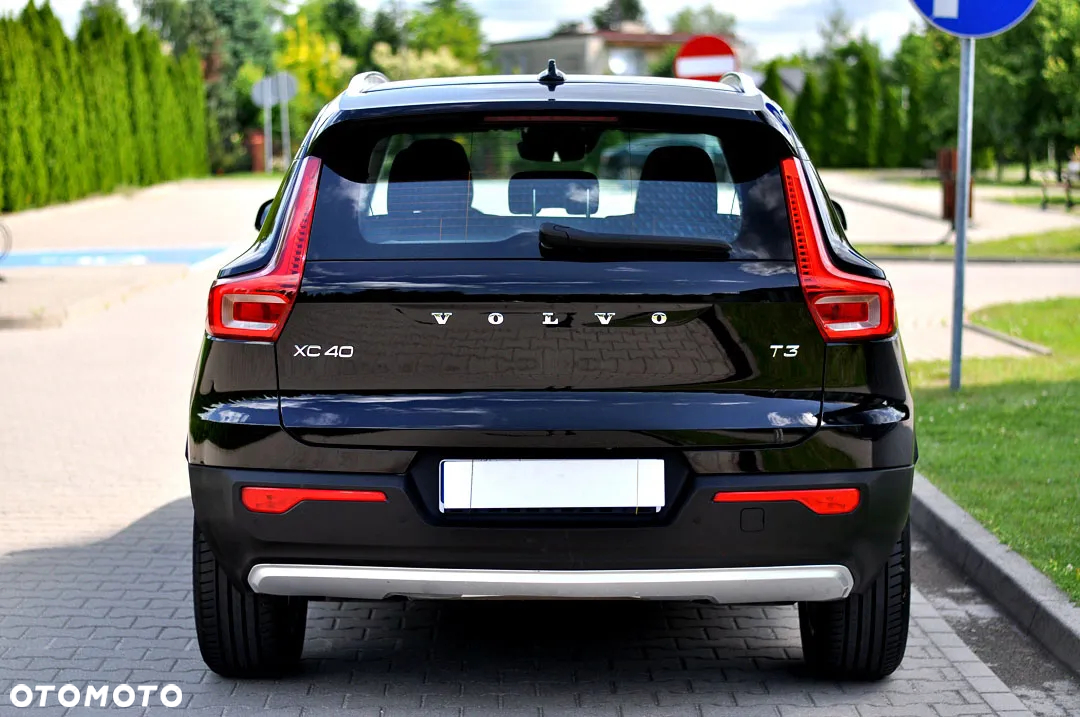 Volvo XC 40 T3 Momentum Pro - 7