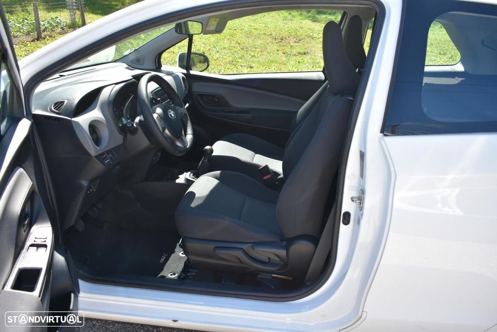 Toyota Yaris Bizz 1.0 VVT-I - 8