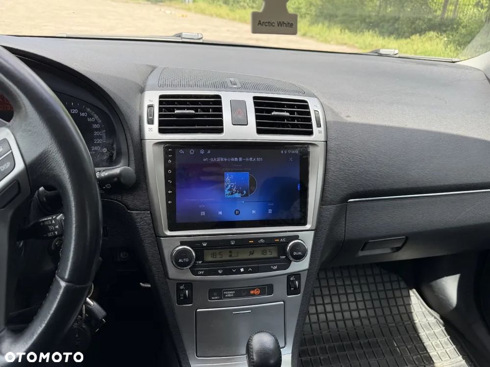 Toyota Avensis 1.8 Sol plus NAVI MS - 13