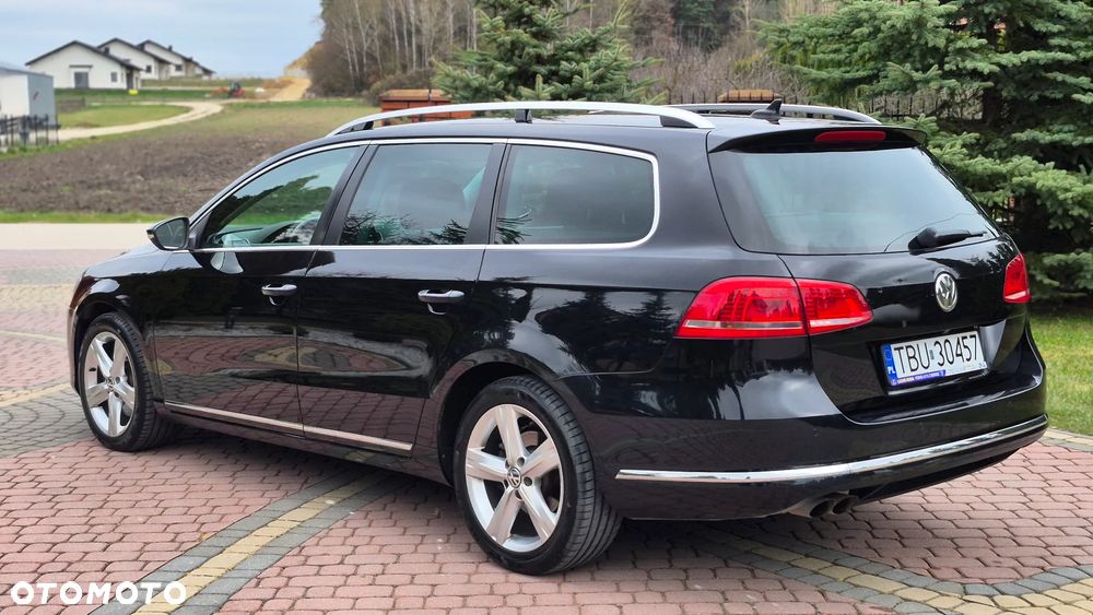 Volkswagen Passat - 36