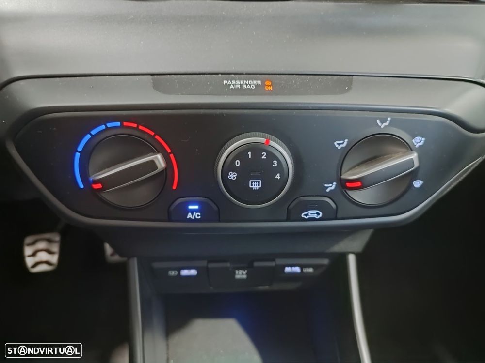 Hyundai Bayon 1.0 T-GDI Premium - 31