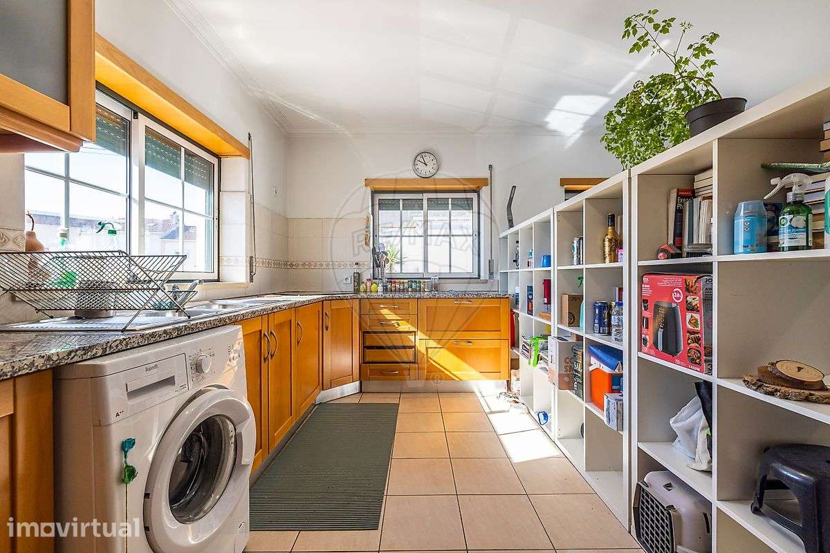Apartamento T1 para venda - Grande imagem: 2/16