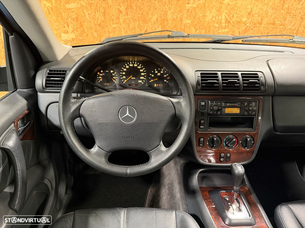 Mercedes-Benz ML 270 - 9