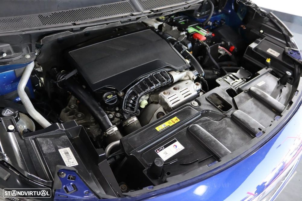 Peugeot 3008 1.2 PureTech GT Line EAT8 - 16