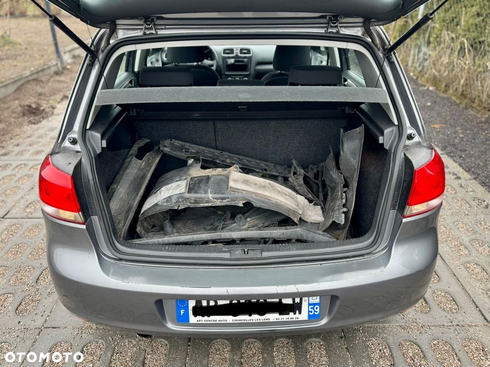 Volkswagen Golf 1.6 TDI DPF Style - 9
