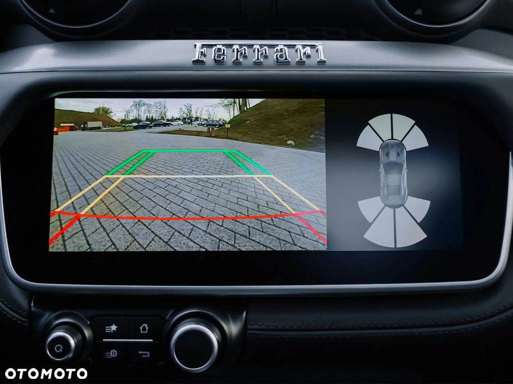 Ferrari Portofino - 25