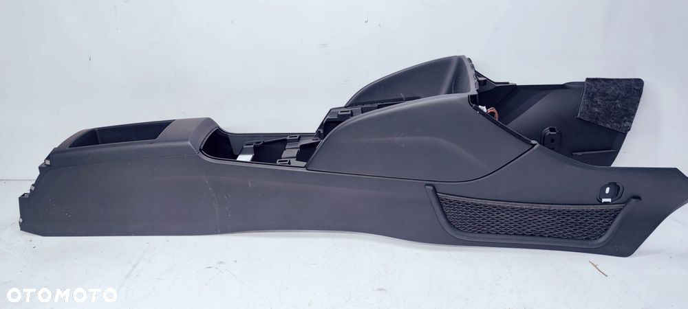 TUNEL ŚRODKOWY AMI SCHOWEK AUDI A3 8V 8V1863241 - 3