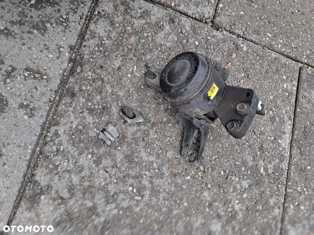 Toyota Yaris II P9 2005-2011r. 1.0 VVT-i silnik kompletny kod 1KR-FE - 5