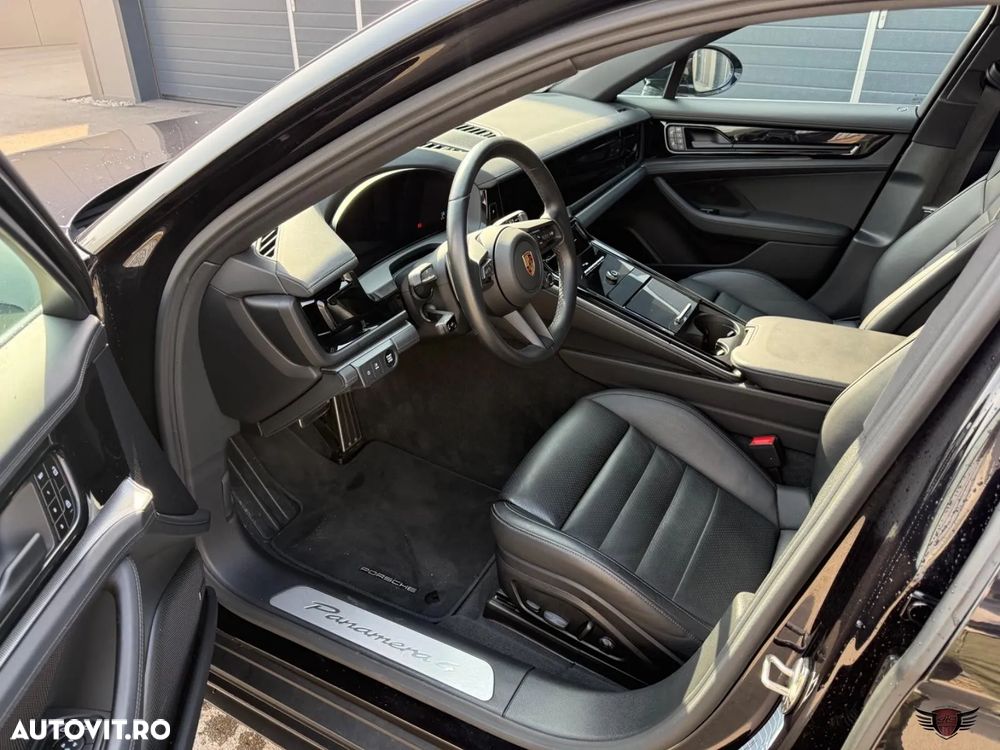 Porsche Panamera - 8