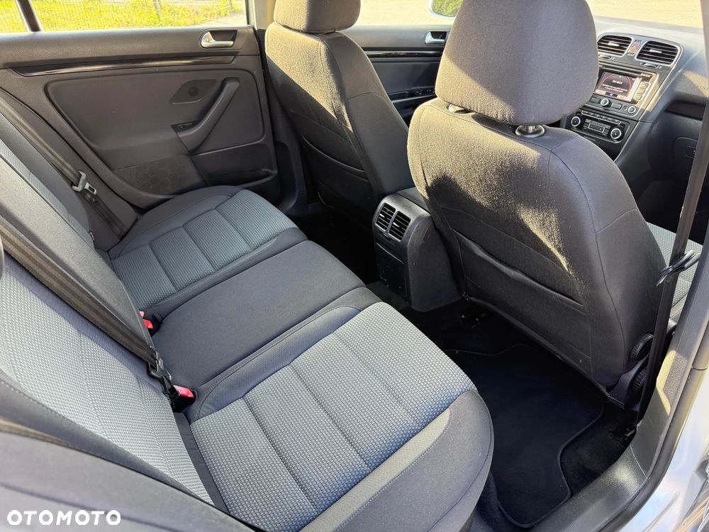 Volkswagen Golf 1.6 TDI BlueMot Comfortline - 12