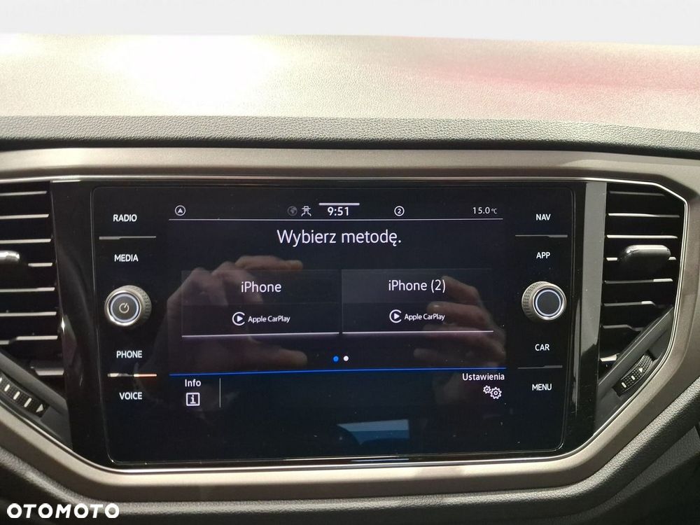 Volkswagen T-Roc - 34