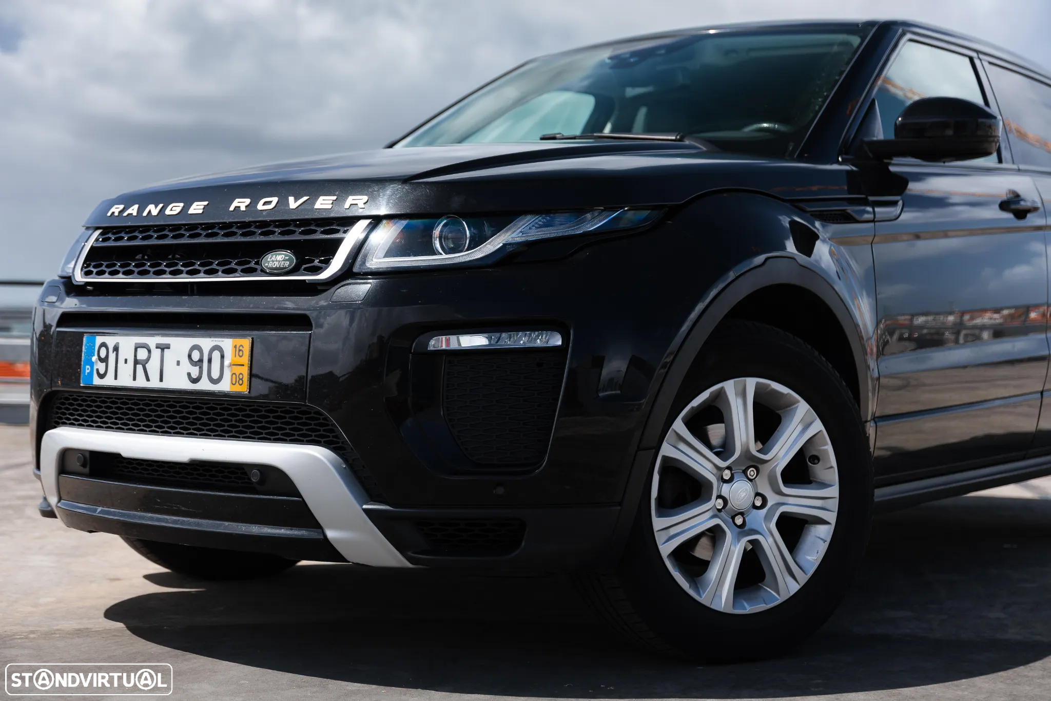 Land Rover Range Rover Evoque 2.0 eD4 SE Dynamic - 6