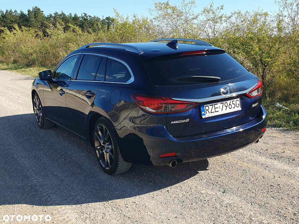 Mazda 6 - 4