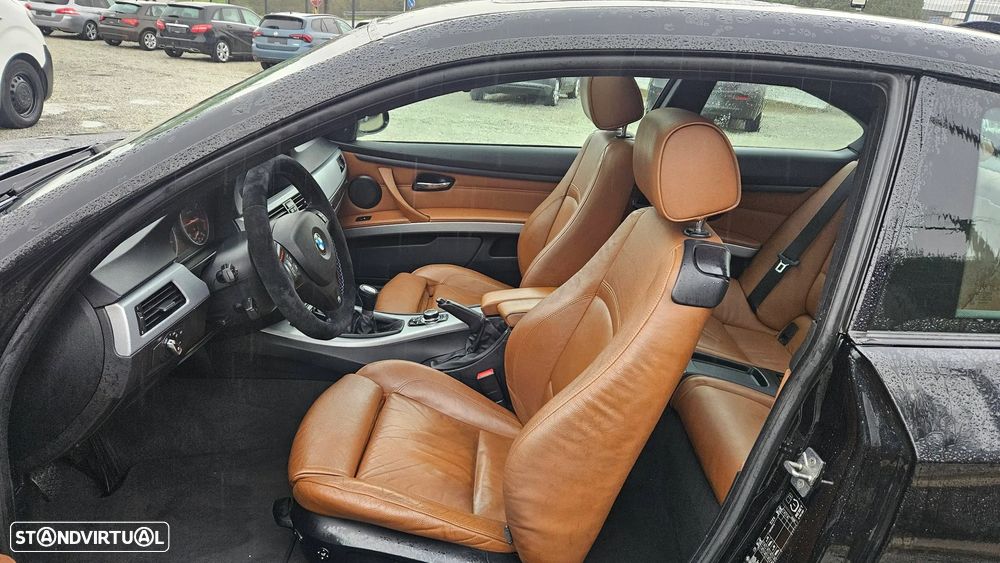 BMW 320 d Coupe - 31