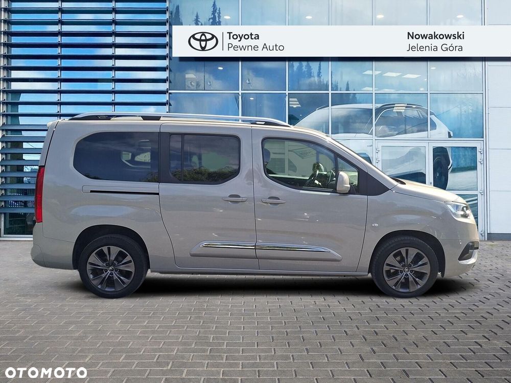 Toyota Proace City Verso Long 1.5 D-4D Family - 4