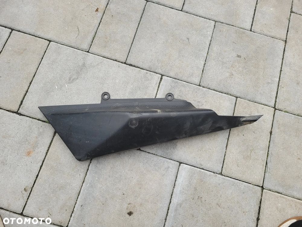 Owiewka, osłona, wypełnienie, ogon, zadupek Yamaha XT 125 - 1