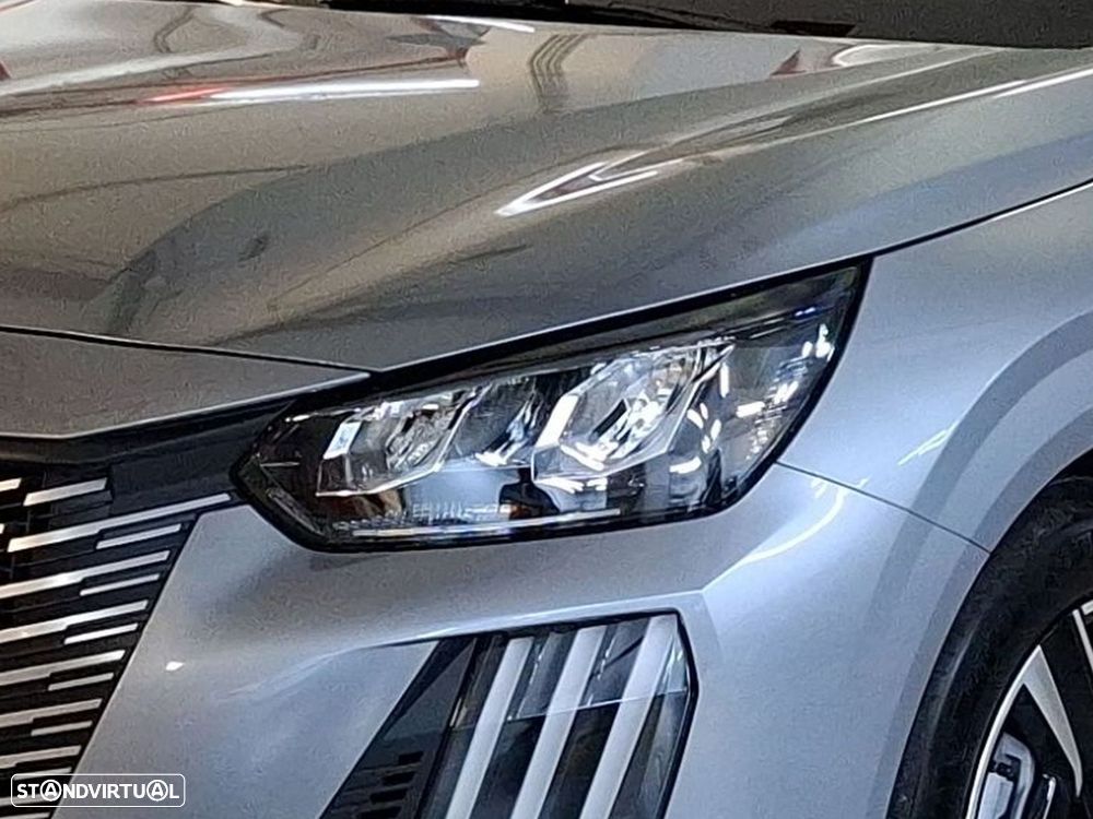 Peugeot 208 1.2 Edition - 3