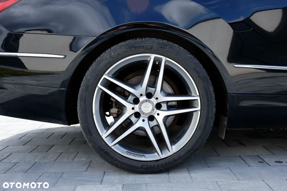 Mercedes-Benz Klasa E 400 4Matic Coupe 9G-TRONIC AMG Line - 5