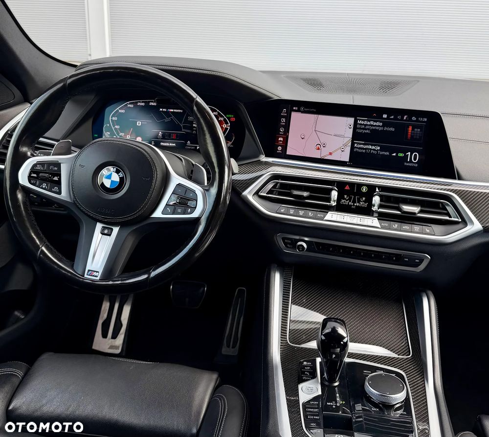 BMW X6 M50i - 11