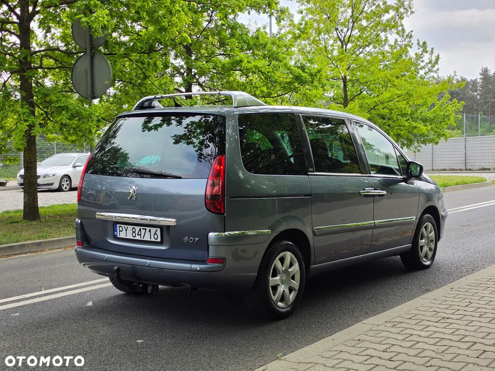 Peugeot 807 HDi 165 Automatik Allure - 25