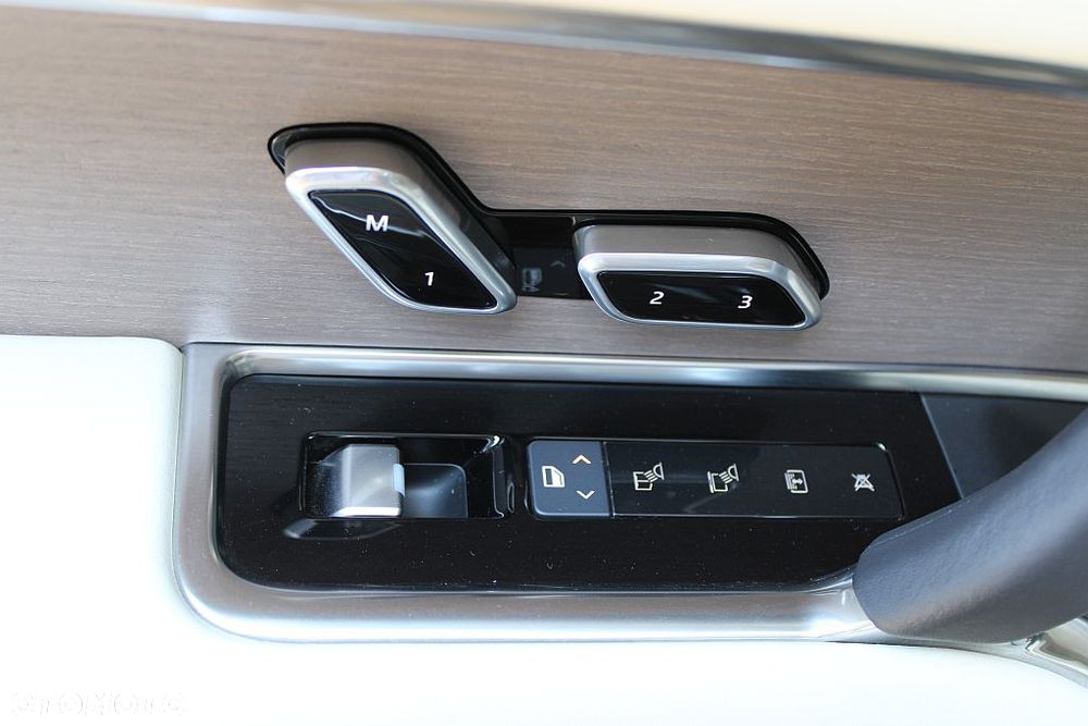 Land Rover Range Rover 4.4 V8 P530 mHEV LWB Autobiography - 34