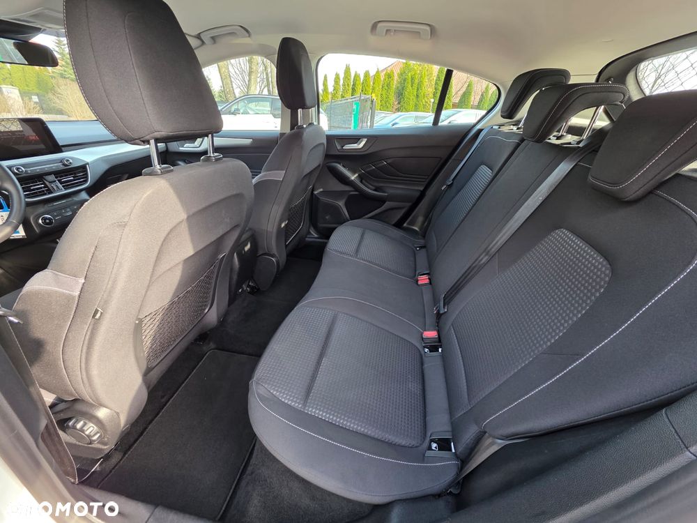 Ford Focus 1.0 EcoBoost Trend Edition Business - 22
