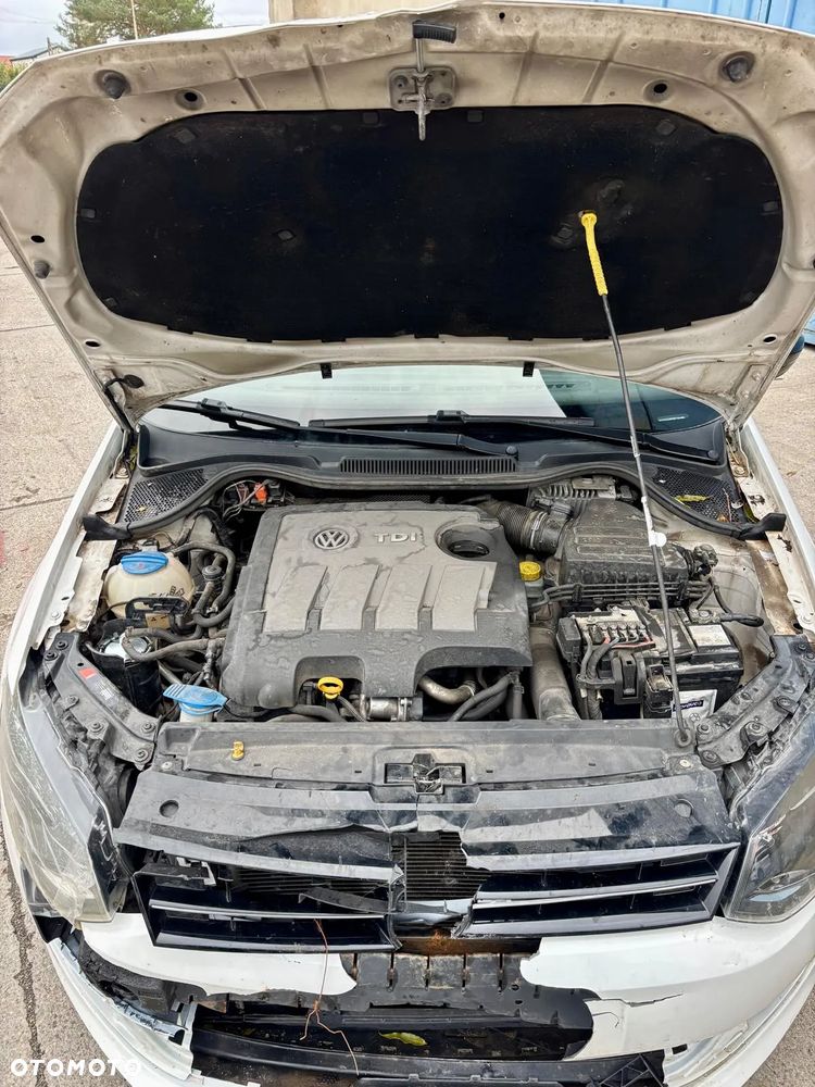 Volkswagen Polo 1.6 TDI Life - 5