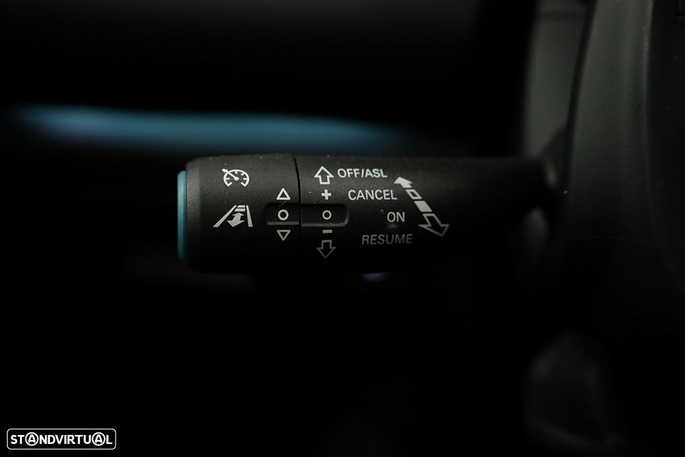 MG EHS 1.5 T-GDI Plug-in Hybrid Luxury - 17