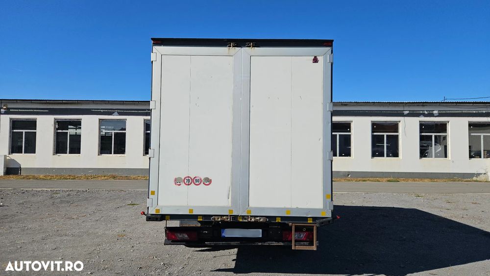 Ford Transit - 8