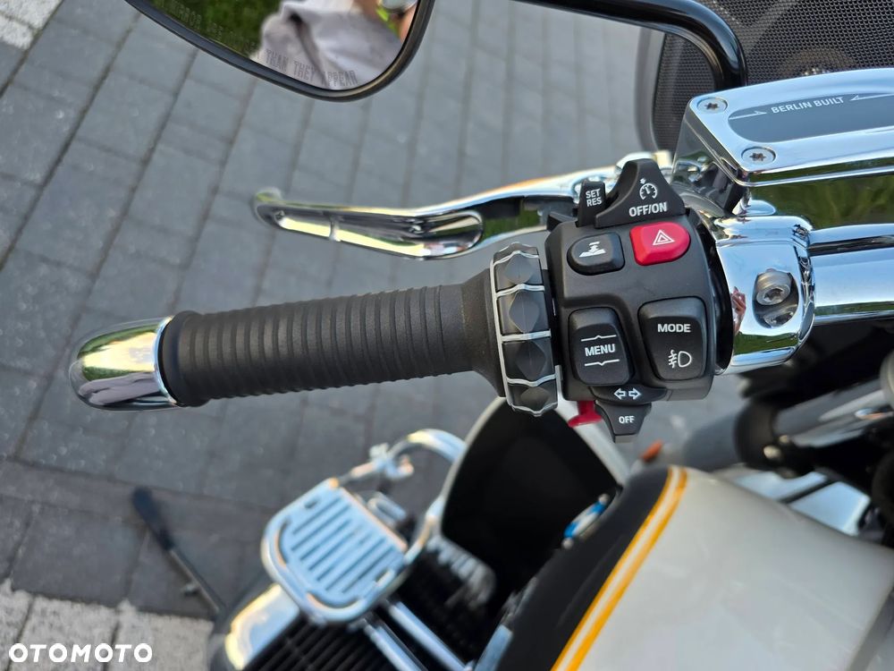 BMW R - 32