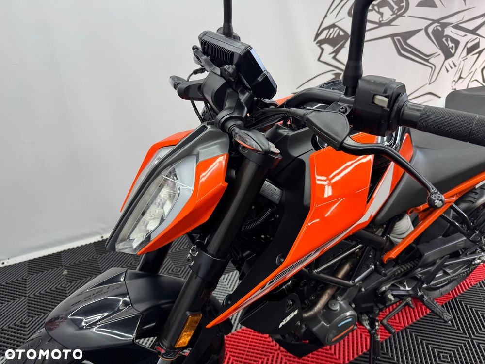 KTM Duke - 11