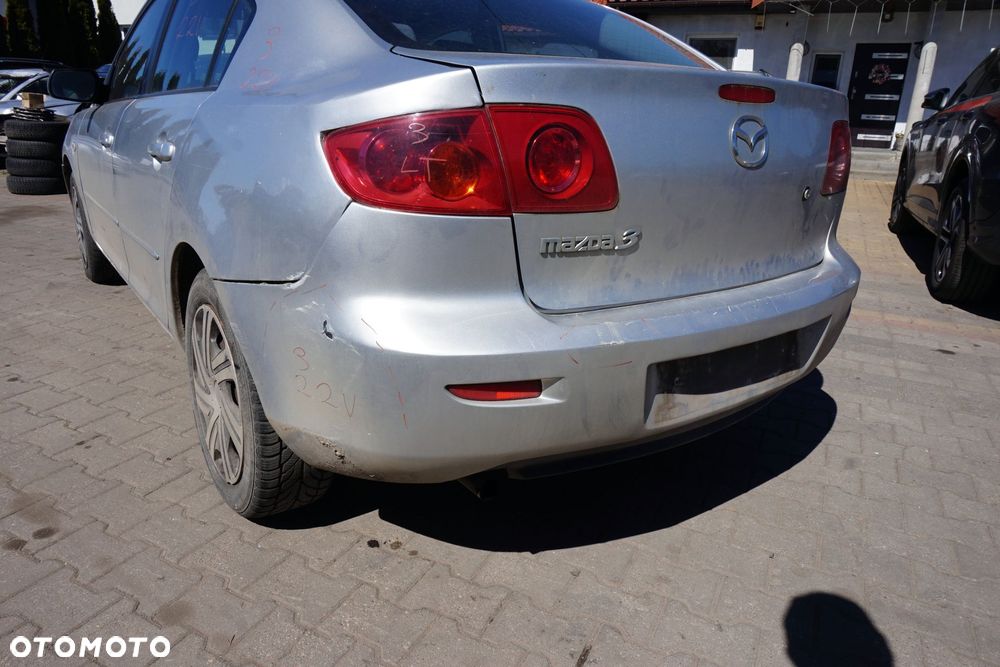 ZDERZAK TYLNY 3 I BK SEDAN 22V  SREBRNY MAZDA 2003-2006 - 4