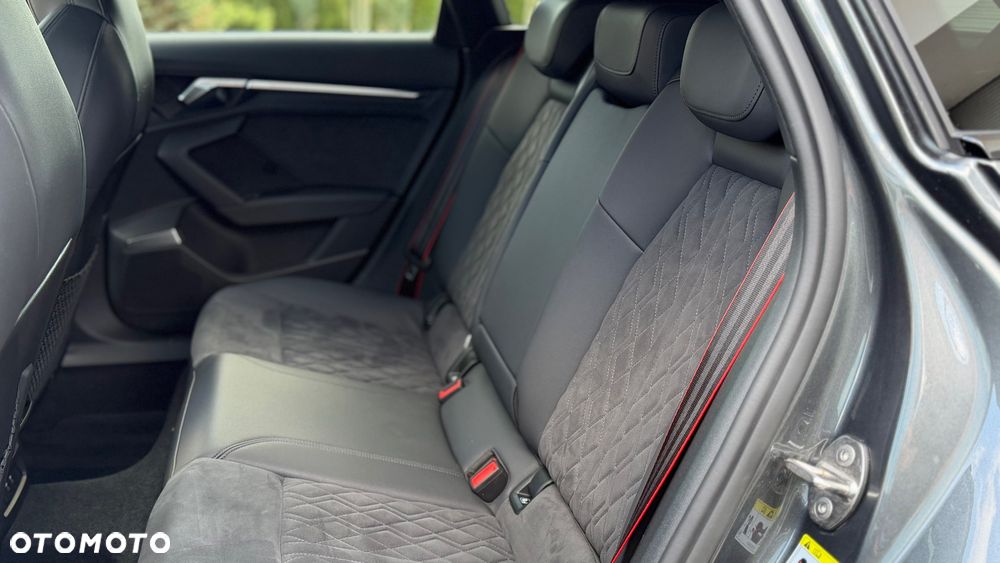 Audi RS3 Sportback - 36