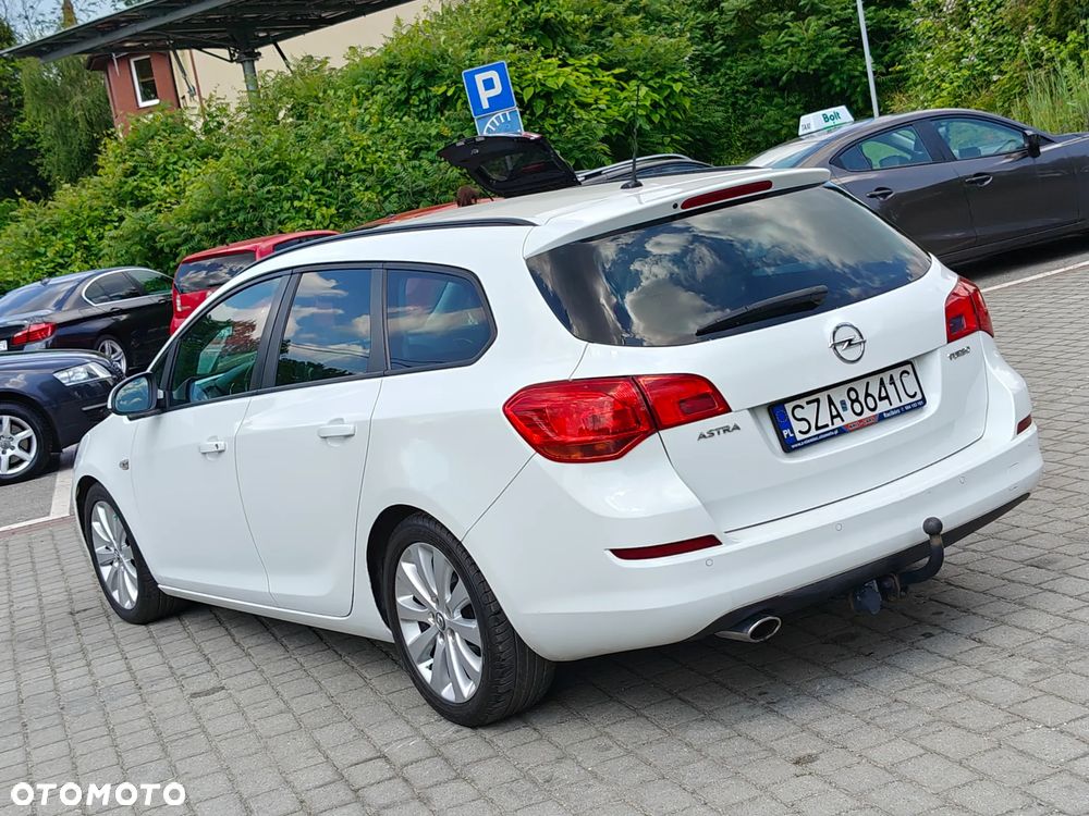 Opel Astra 1.4 T Cosmo - 33