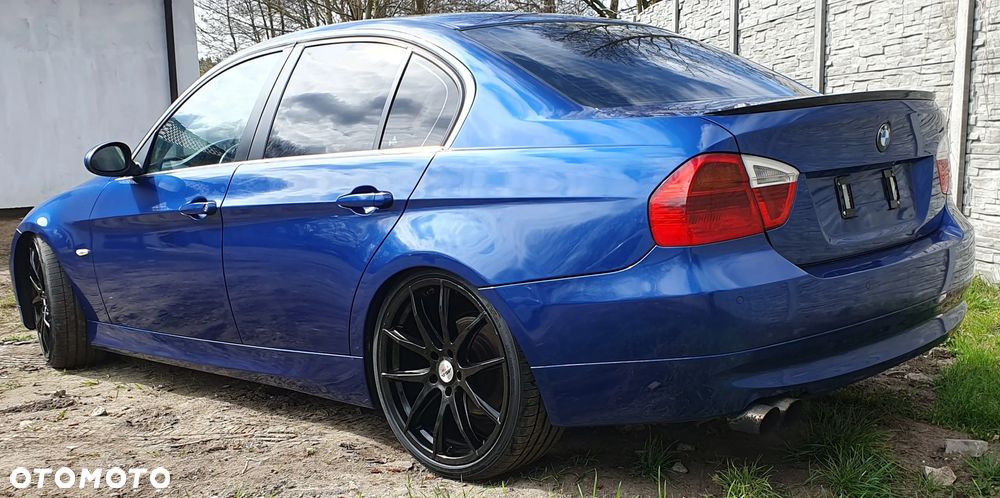 BMW Seria 3 325i Edition Sport - 7